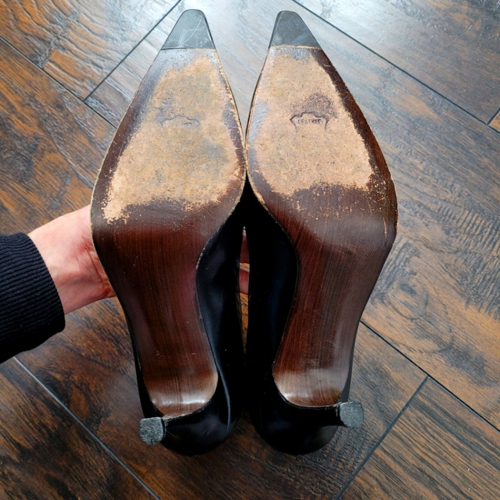 ♥️Stuart Weitzman Shoes ♥️ - Picture 3 of 5
